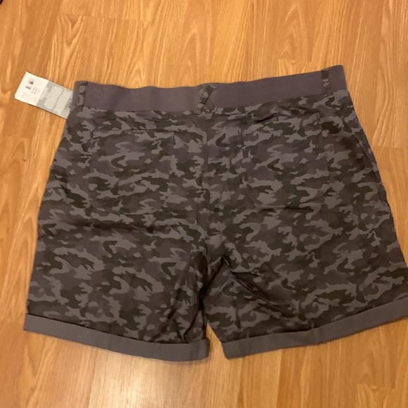 RIDERS BY LEE Camouflage Pattern Grey Utility Shorts Size 20W plus size - Picture 3 of 14